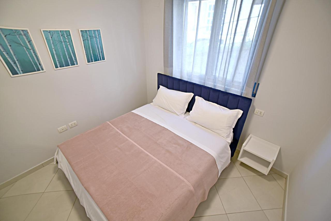 Sunrise Suites Vlorë Eksteriør billede