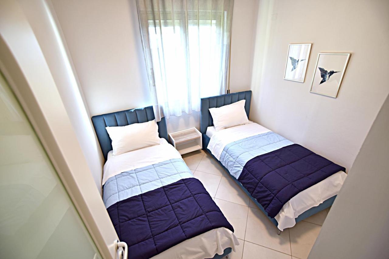 Sunrise Suites Vlorë Eksteriør billede